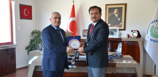 Artvin Çoruh Üniversitesi Rektörü Duman, Prof. Dr. Coşkun’u Ziyaret Etti