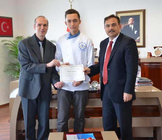 AİBÜ Gastronomi Festivalinde Gümüş Madalya Kazandı