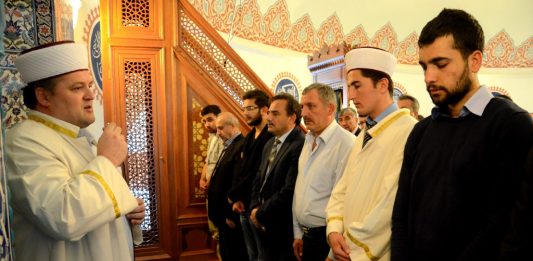 AİBÜ, Soma Şehitleri İçin Tek Yürek Oldu