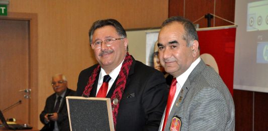 AİBÜ, Baklavanın Usta İsmi Nadir Güllü’yü Ağırladı