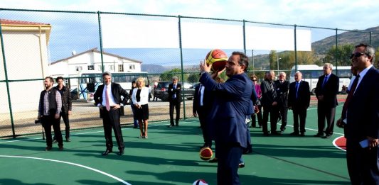 Bolu Protokolü Basketboldaki Hünerlerini Sergiledi