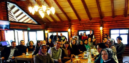AİBÜ Yabancı Diller YO’da Öğretmenler Günü Kutlaması…