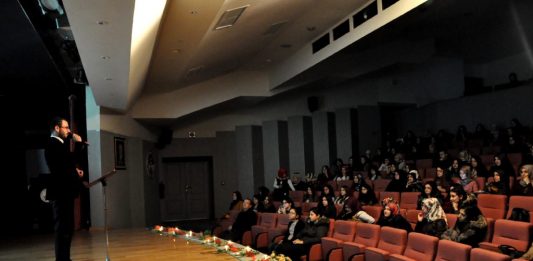 Milli Şair Mehmet Akif Ersoy, Şiirleriyle Anıldı