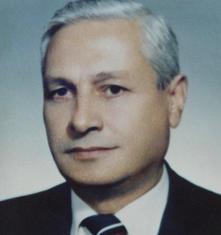 Merhum Rektörümüz Prof. Dr. Nihat Bilgen için Mevlid-i Şerif okunacaktır.