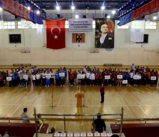 4. Üniversiteler Arası Türkiye Salon Hokeyi Şampiyonası, AİBÜ’de Başladı