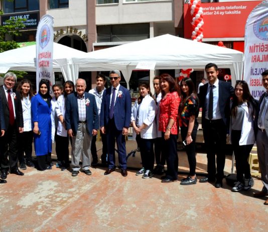 İzzet Baysal Şükran Günleri’ne Büyük İlgi…