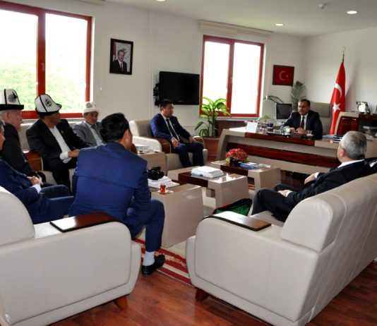 Kırgızistan Osh Devlet Üniversitesi’nden Rektör Coşkun’a Ziyaret…