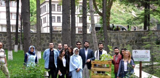 Akşemseddin Hz.’nin Gölgesinde, Fatih Sultan Mehmet’in İzinde…