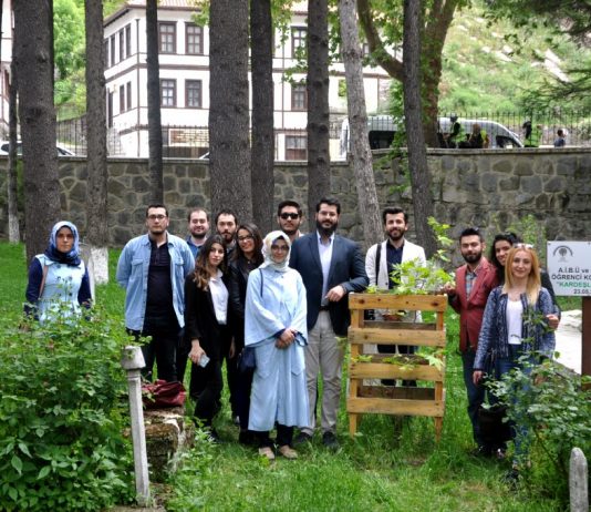 Akşemseddin Hz.’nin Gölgesinde, Fatih Sultan Mehmet’in İzinde…