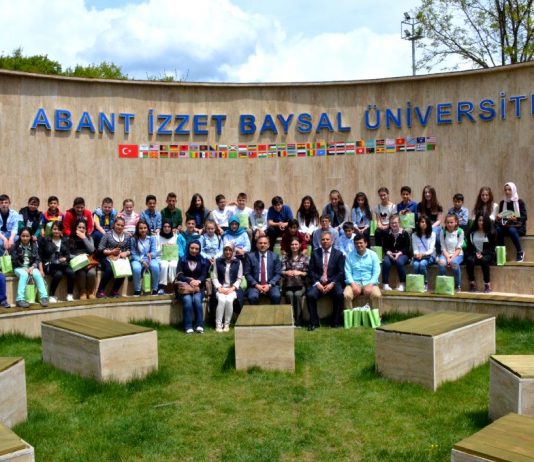 Sakarya Geyve Süleyman Gülsüm Odabaş Ortaokulu Öğrencilerinden AİBÜ’ye Ziyaret…