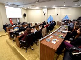 YÖK Başkanı Saraç’ın Kutlama Mektubu, Fakülte Birincilerine Takdim Edildi