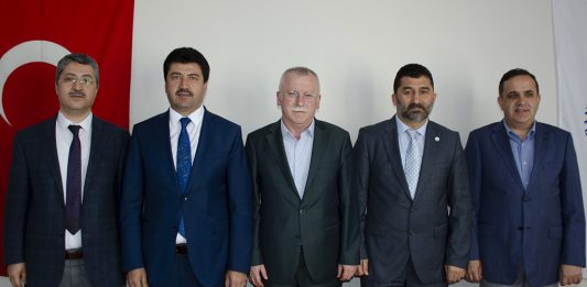 Üniversite-Sanayi İşbirliği’ni Güçlendirecek ‘Uygulamalı İşyeri Eğitimi 3+1 Modeli’ İçin Çalışmalar Hızlandırıldı