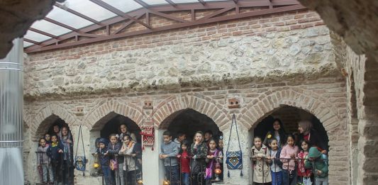 Öğretmen Adayları, İlkokul Öğrencilerine Bolu’nun Tarihi ve Kültürel Mekânlarını Tanıttı