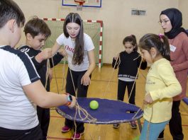 Spor Bilimleri Fakültesi Öğrencilerinden “Göster Kendini Çocuk” Etkinliği