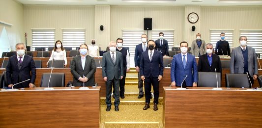 TÜBİTAK 1001 Proje Yazma Eğitimi Veren Akademisyenlere Teşekkür Plaketi
