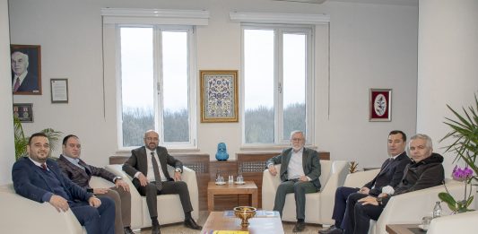 Türk Eğitim-Sen ve Ülkü Ocakları Bolu Başkanlarından Rektör Alişarlı’ya Ziyaret