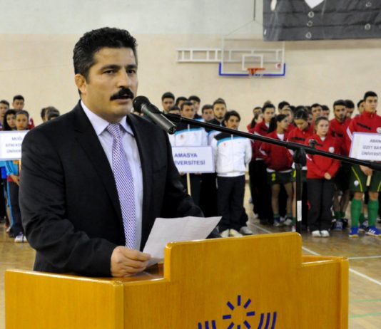 Prof. Dr. Ümid Karlı, Ülkemizi Dünya Güreş Federasyonu Bilim Kurulu Üyeliğinde Temsil Edecek