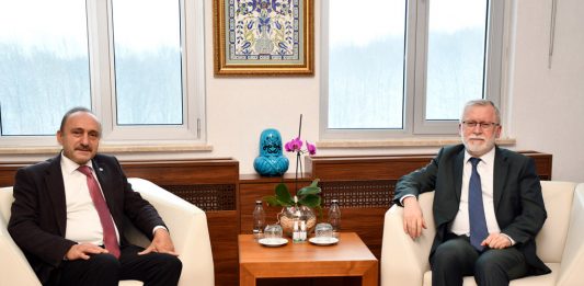 Öz Sağlık-İş Sendikası Genel Başkanı Devlet Sert’ten, Rektör Alişarlı’ya Ziyaret