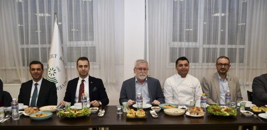 Rektör Alişarlı, Mengen MYO’da Öğrencilerin Geleneksel İftarına Katıldı