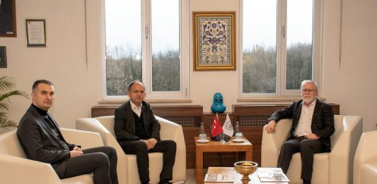 Eğitim-Bir-Sen’den Rektör Alişarlı’ya ziyaret