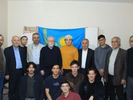 Rektör Alişarlı, iftarını uluslararası öğrencilerle açtı