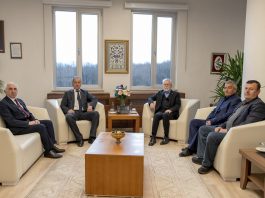 Ak Parti Kıbrıscık adaylarından Rektör Alişarlı’ya ziyaret