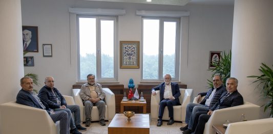Bursa MÜSİAD’dan Rektör Alişarlı’ya ziyaret