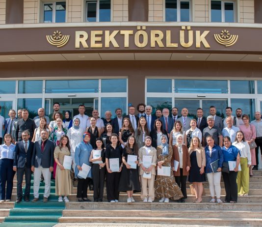 Üniversitemizden kadın girişimcilere tam destek