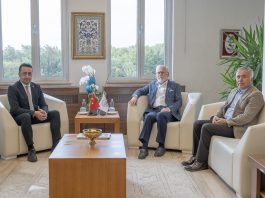 Doğan Onurlu’dan Üniversitemiz Rektörü Prof. Dr. Mustafa Alişarlı’ya ziyaret