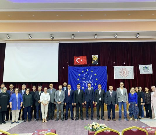 Rektör Alişarlı, Mudurnu Tarihi Ahî Kenti Çalıştayı’na katıldı