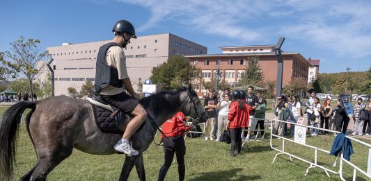 Kampüs Karşılama Festivali tüm hızıyla sürüyor
