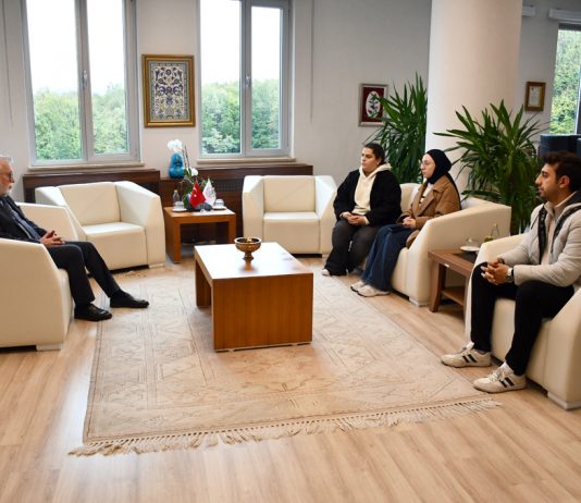 Siber Güvenlik Topluluğu’ndan Rektörümüze ziyaret
