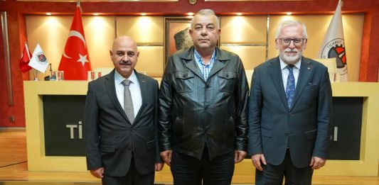 Üniversitemiz Rektörü Prof. Dr. Mustafa Alişarlı BATIKAF ziyaretlerini sürdürüyor