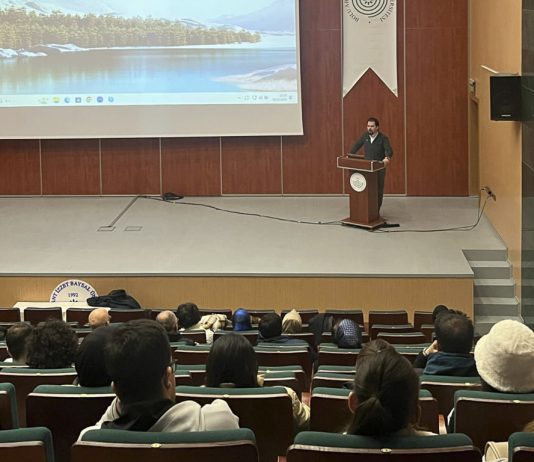 Eğitim Fakültesi’nden bilim ve felsefe söyleşileri