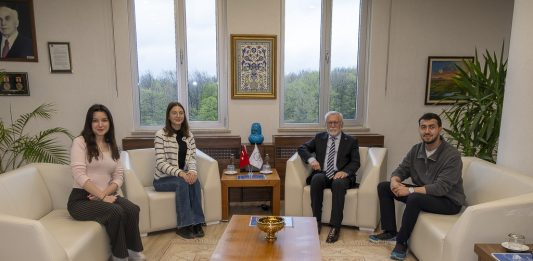 Hukukta Gelişim Topluluğu’ndan Üniversitemiz Rektörü Prof. Dr. Mustafa Alişarlı’ya ziyaret