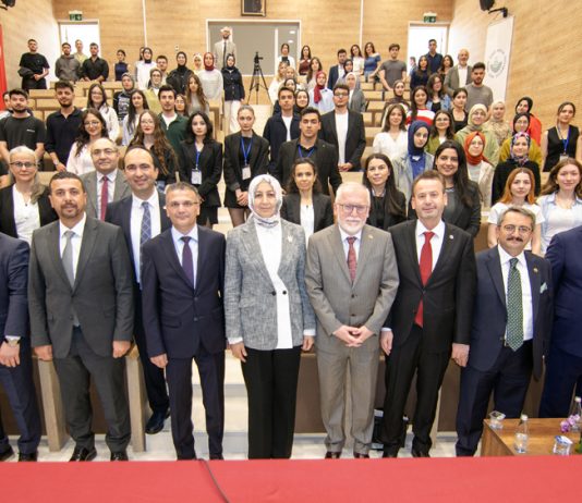 BAİBÜ Hukuk’ta Kariyer Zirvesi Programı yapıldı