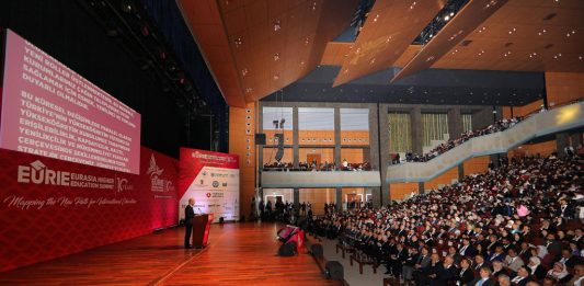 Rektör Alişarlı, EURIE 2025’e katıldı