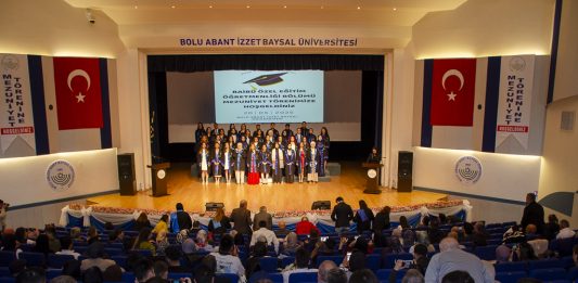 Özel Eğitim Bölümü’nde Mezuniyet Heyecanı