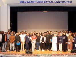 Üniversitemizde Türk Halk Müziği Konseri: Biz Susalım Türküler Konuşsun
