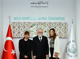 Üniversitemiz öğrencilerinden Rektörümüz Prof. Dr. Mustafa Alişarlı’ya ziyaret