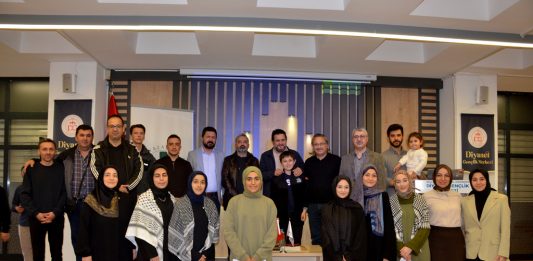 Türkiye Yazarlar Birliği Bolu Şubesi’nden Duygu Yüklü Şiir Programı