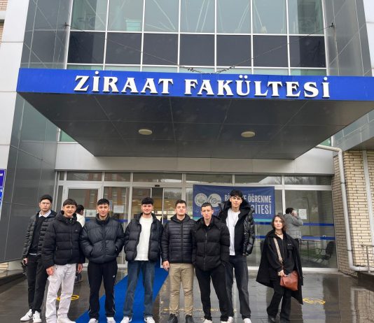 Gençlik Üniversitesi Kapsamında Öğrenciler Fakülteleri Yerinde Tanıdı