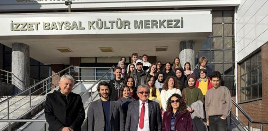 Vakıf Medeniyeti, Vakıf Gönüllülüğü ve Vakıf İnsan İzzet Baysal Programı Gerçekleştirildi