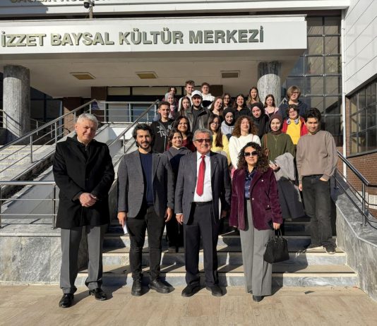 Vakıf Medeniyeti, Vakıf Gönüllülüğü ve Vakıf İnsan İzzet Baysal Programı Gerçekleştirildi