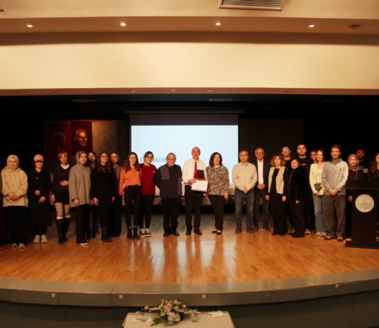 Akademik Yolculuğa İlham Veren Köprü: “Anılarla Bilim Söyleşileri”