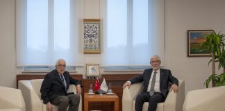 Hayırsever iş insanı Süreyya Astarcı’dan Rektörümüze ziyaret