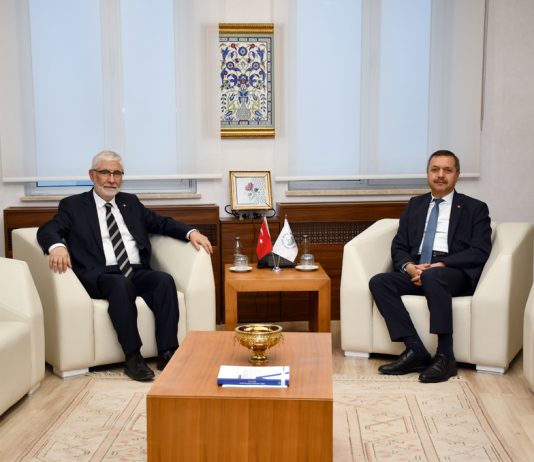 Sayıştay Başsavcısı Altıntaş’tan Rektörümüze tebrik ziyareti