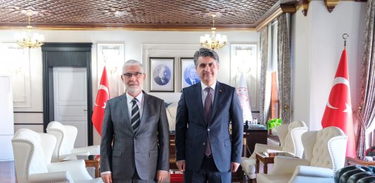 Rektör Yiğit’ten Bolu Valisi Sayın Aydın’a ziyaret