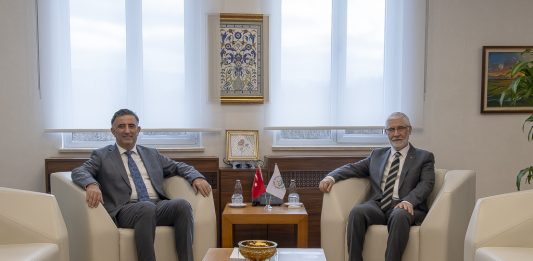 Gebze Teknik Üniversitesi Rektöründen ziyaret