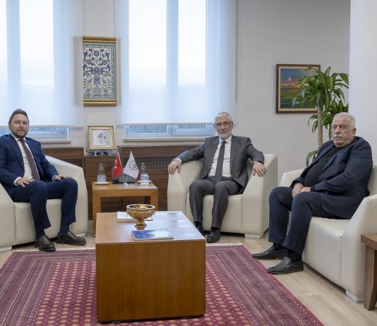 GENTAŞ A.Ş. yönetiminden Rektörümüze ziyaret